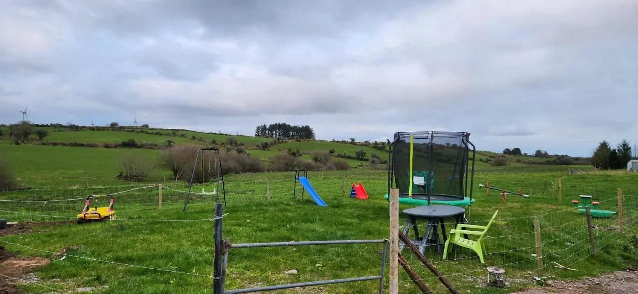 Сasa de vacaciones Peacock Farm Estate Self Contained Lodges Cork Irlanda